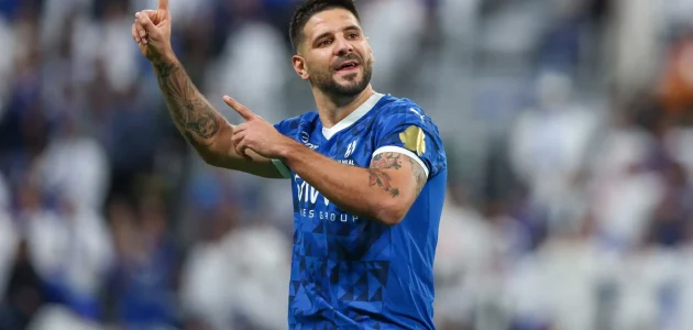 ميتروفيتش يعود لمعسكر الهلال في أوروبا استعدادًا لموسم التحديات المحلية والقارية