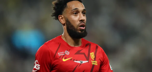 أوباميانج يقترب من العودة إلى الدوري الفرنسي عبر بوابة مارسيليا بعد تألقه في السعودية