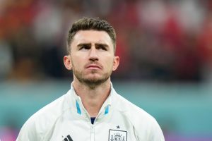 أتلتيك بلباو يتحرك لإعادة لابورت من النصر في صفقة مرتقبة خلال ميركاتو 2025